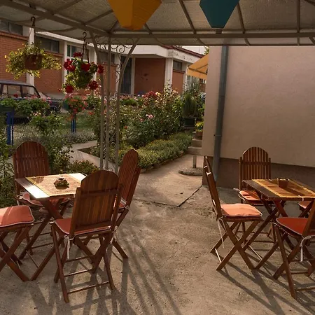 Διαμέρισμα Maja *