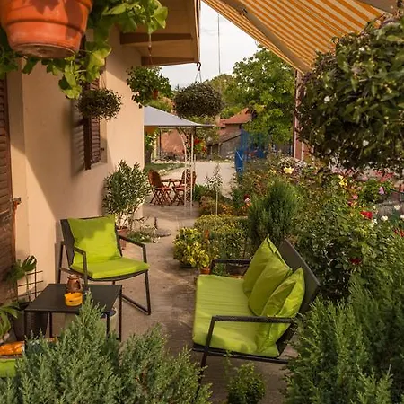 Διαμέρισμα Maja *